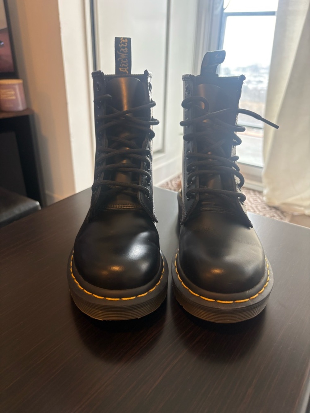 Dr. Martens 1460 Smooth Leather Boots - size 6